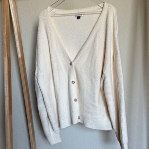 American Eagle Cream Knit Sweater